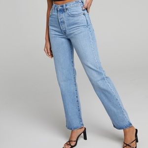 Levi’s Ribcage Straight Ankle Jeans